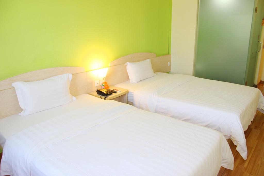 7Days Inn Beijing Liujiayao Station Buitenkant foto