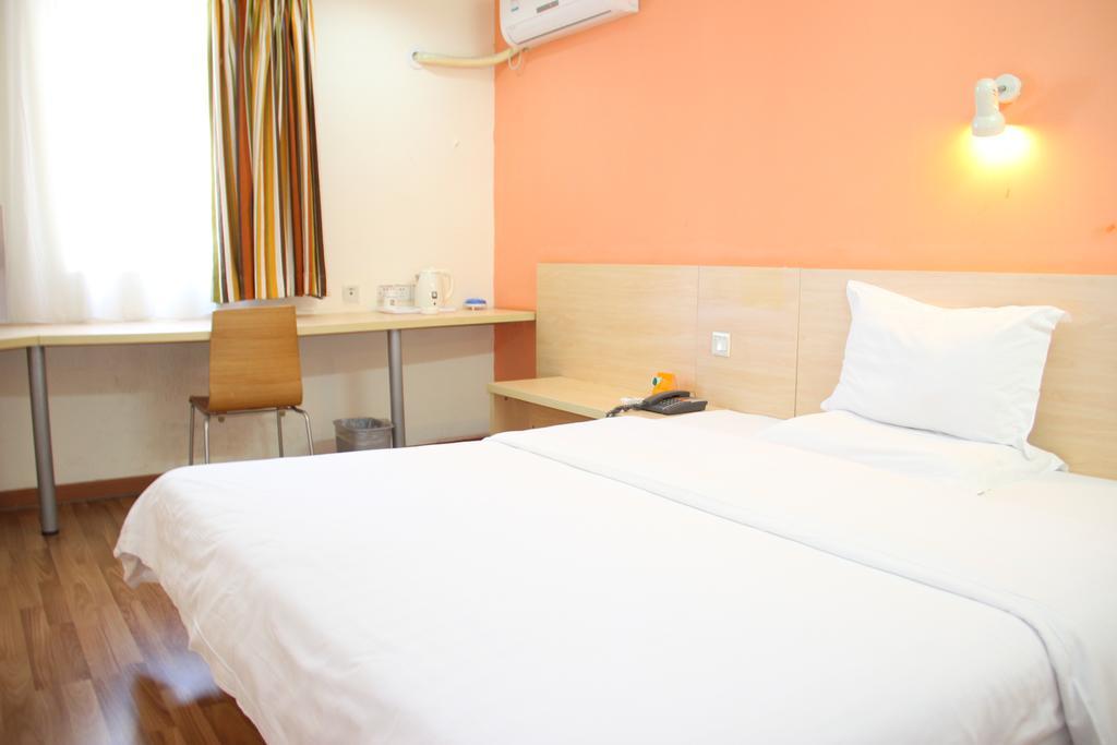 7Days Inn Beijing Liujiayao Station Kamer foto