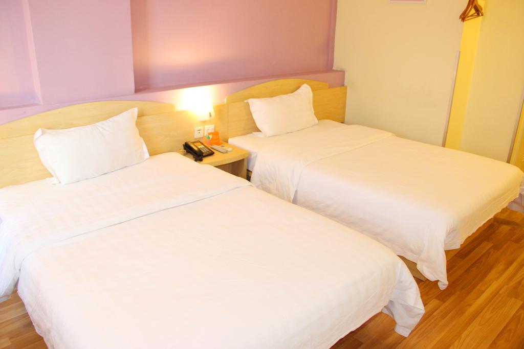 7Days Inn Beijing Liujiayao Station Buitenkant foto
