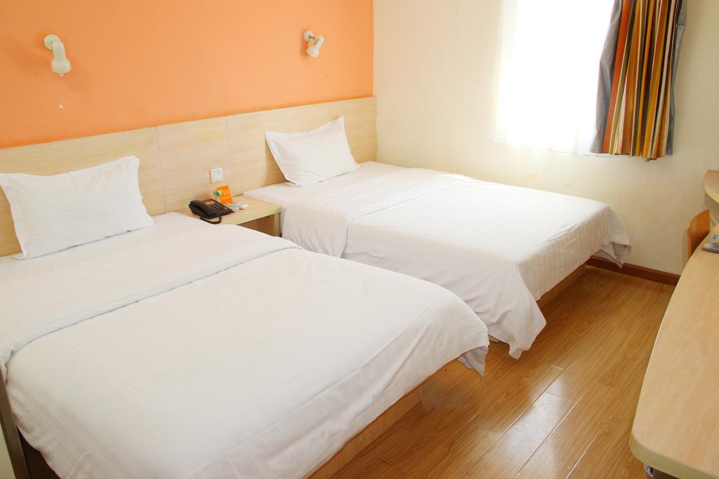 7Days Inn Beijing Liujiayao Station Buitenkant foto