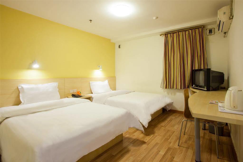 7Days Inn Beijing Liujiayao Station Buitenkant foto